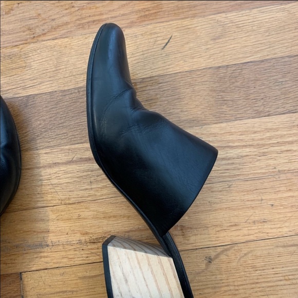 Freda Salvador black leather mules - 7 - Picture 6 of 7